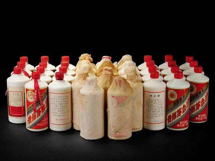 轵城镇日照岚山回收酒价格哪里回收(附近上门回收茅台酒）?